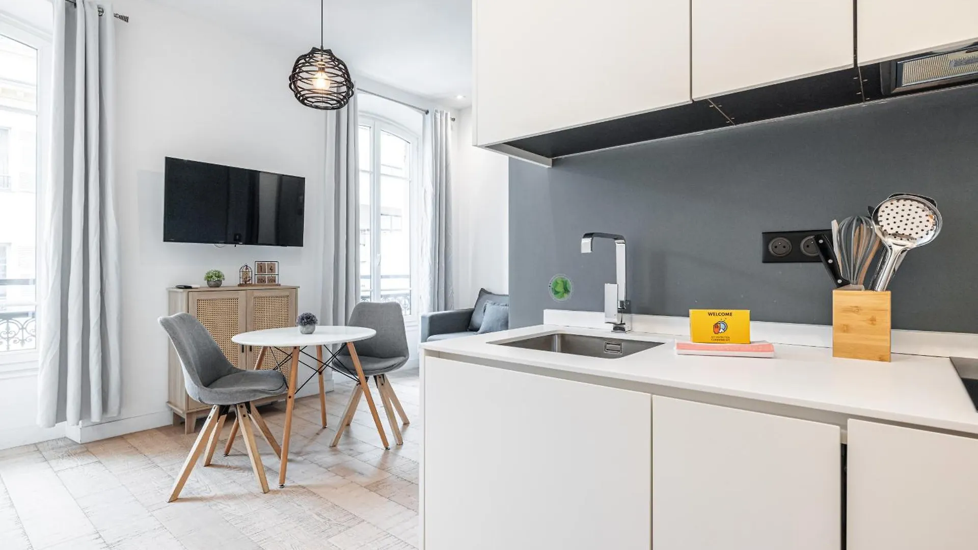 Cozy 1 Bdr Downtown Apartment Nice France