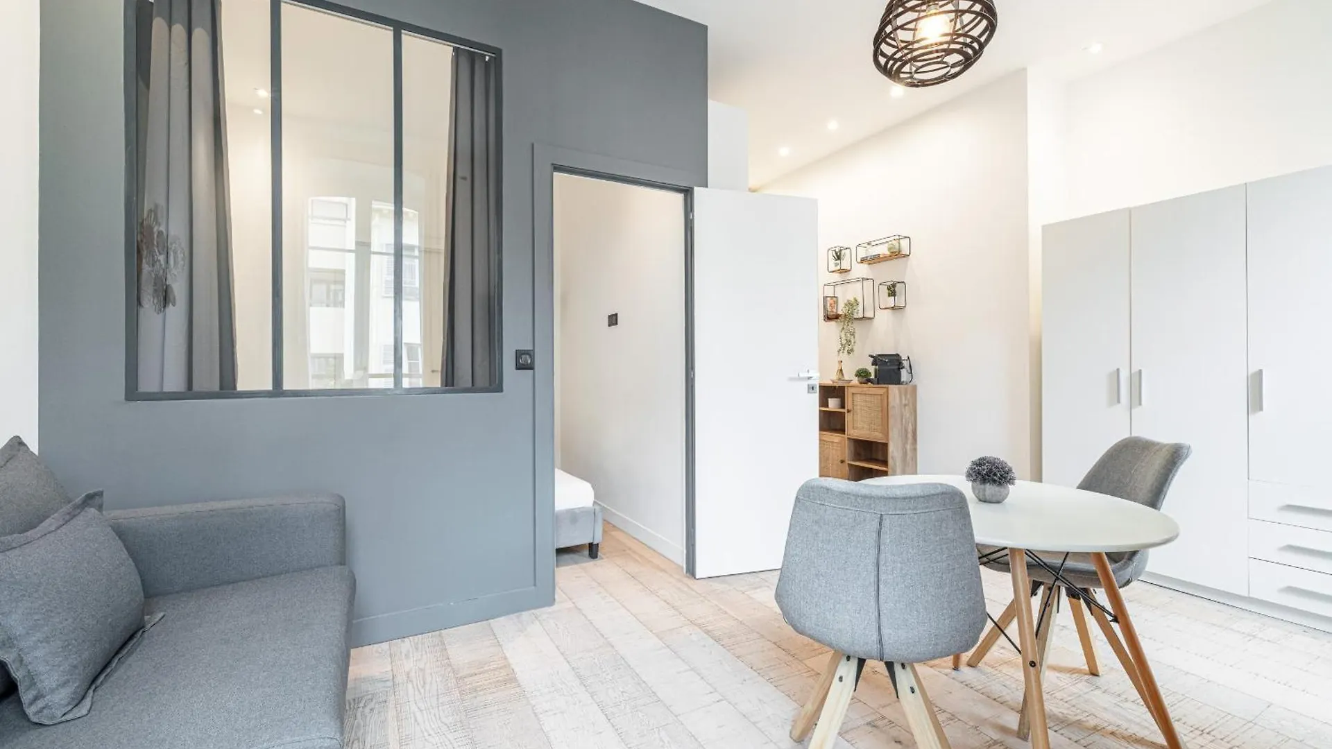 Cozy 1 Bdr Downtown Apartment Nice France